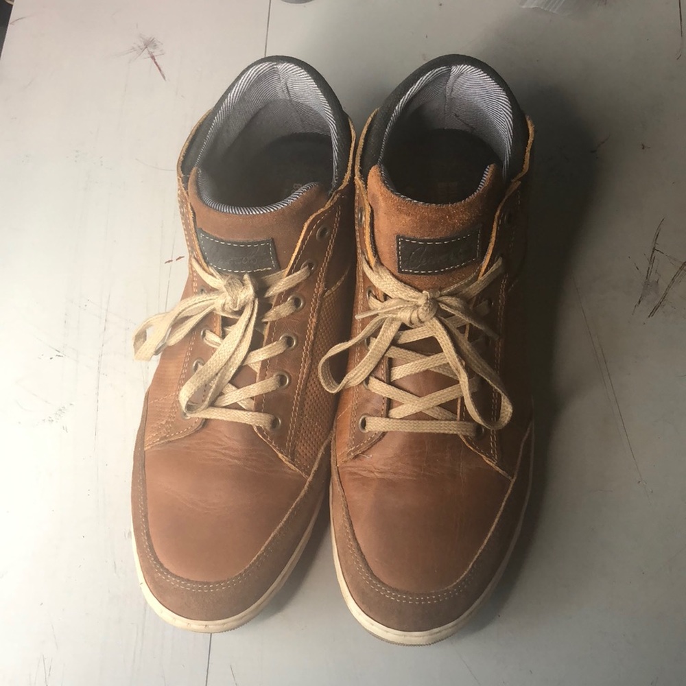 Bullboxer size 10 men’s shoes